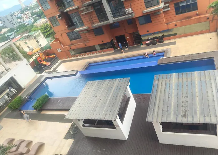 Staycationbabe Gwen Hotel